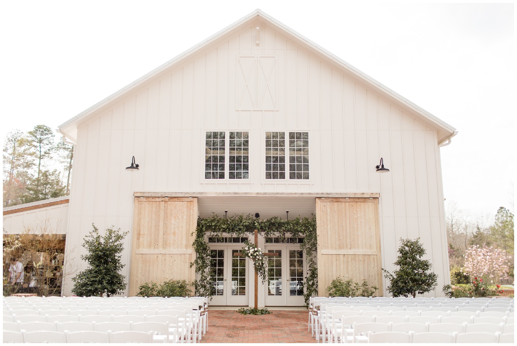 barn of chapel hill wedding photographer